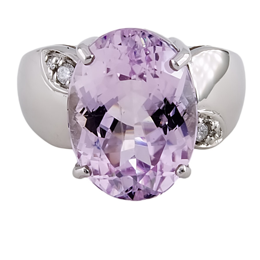 18ct white gold Kunzite / Diamond Ring size N